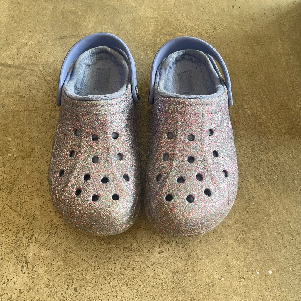 Crocs Kids Classic Fuzz-Lined Clogs Size J3